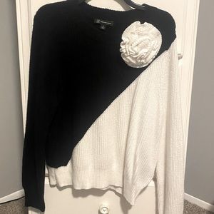 NWT B&W Sweater